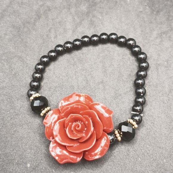 Hand Crafted Jewelry - nwot black red rose handmade stretch bracelet